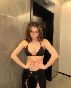 Фото проститутки Вика №1 в городе Нурлат